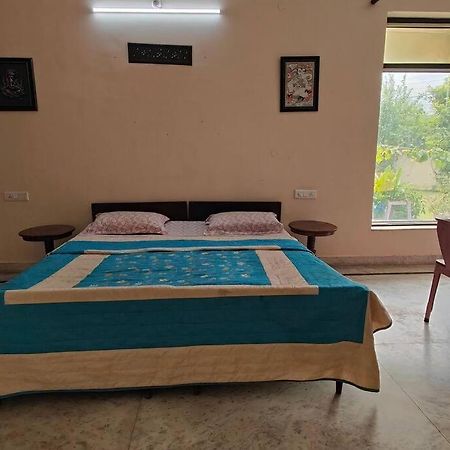 Basti House - Boutique Homestay Лакнау Екстериор снимка