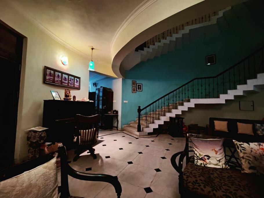 Basti House - Boutique Homestay Лакнау Екстериор снимка