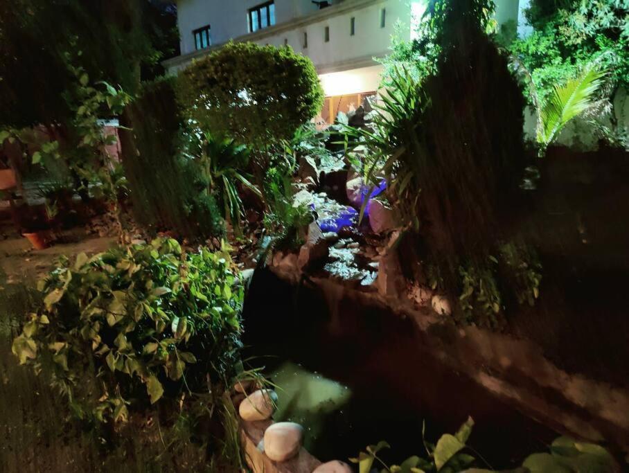 Basti House - Boutique Homestay Лакнау Екстериор снимка
