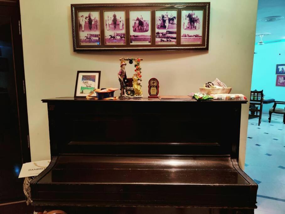 Basti House - Boutique Homestay Лакнау Екстериор снимка